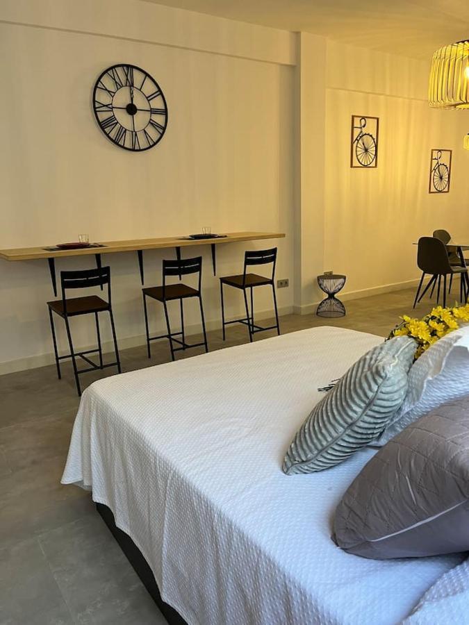Apartamento En Centro De Malaga Bagian luar foto