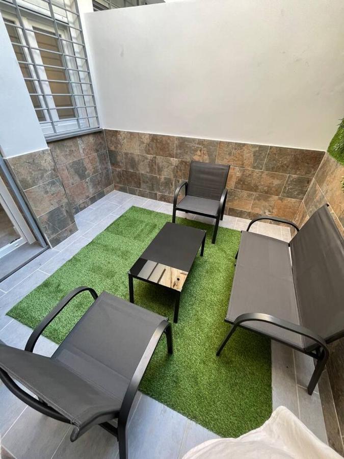 Apartamento En Centro De Malaga Bagian luar foto